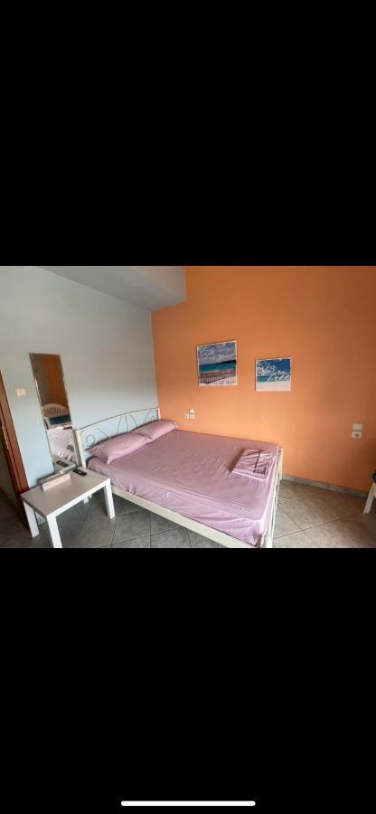 Seaside Apartment With Private Garden Néa Ankhíalos 외부 사진