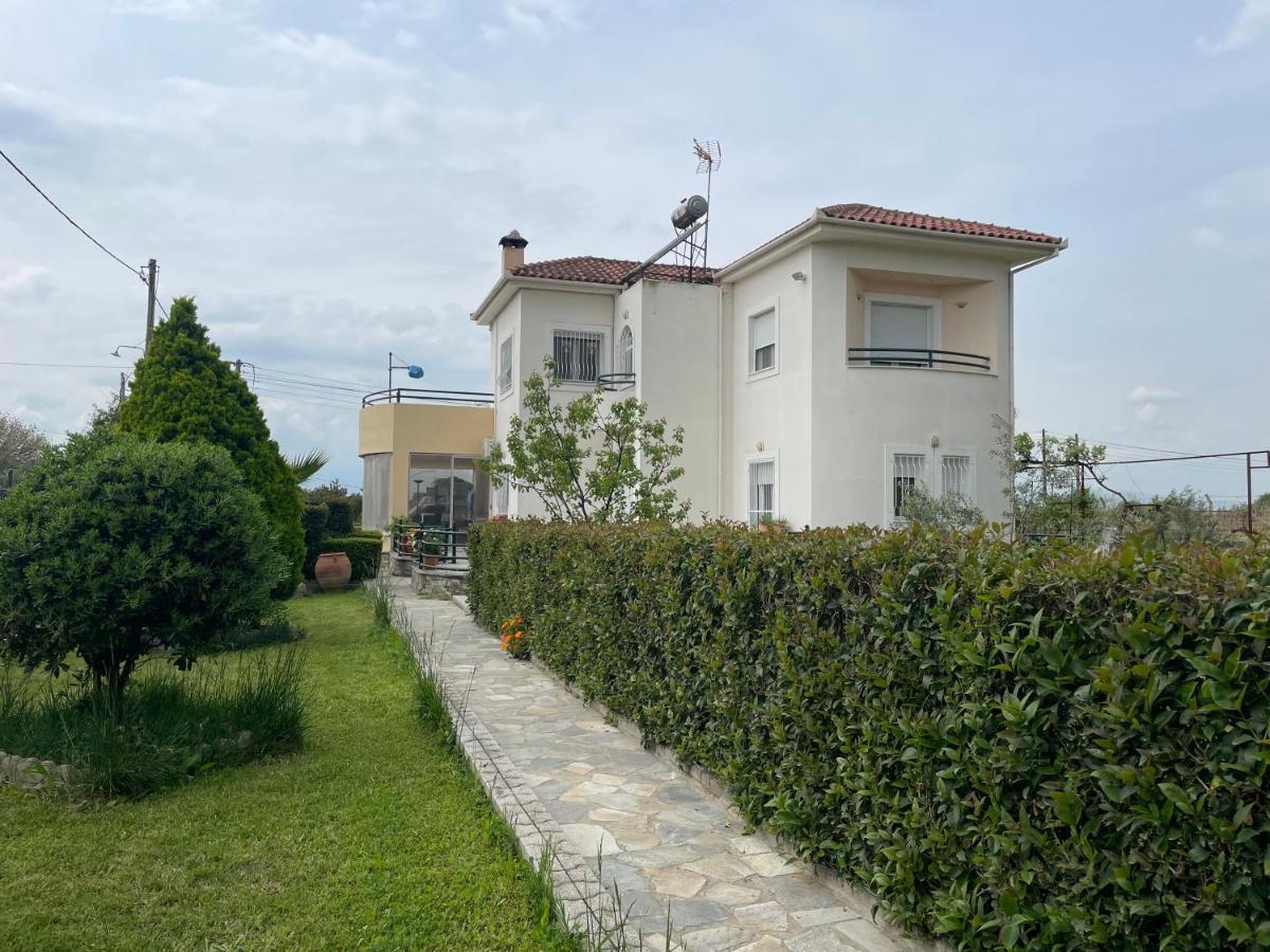 Seaside Apartment With Private Garden Néa Ankhíalos 외부 사진