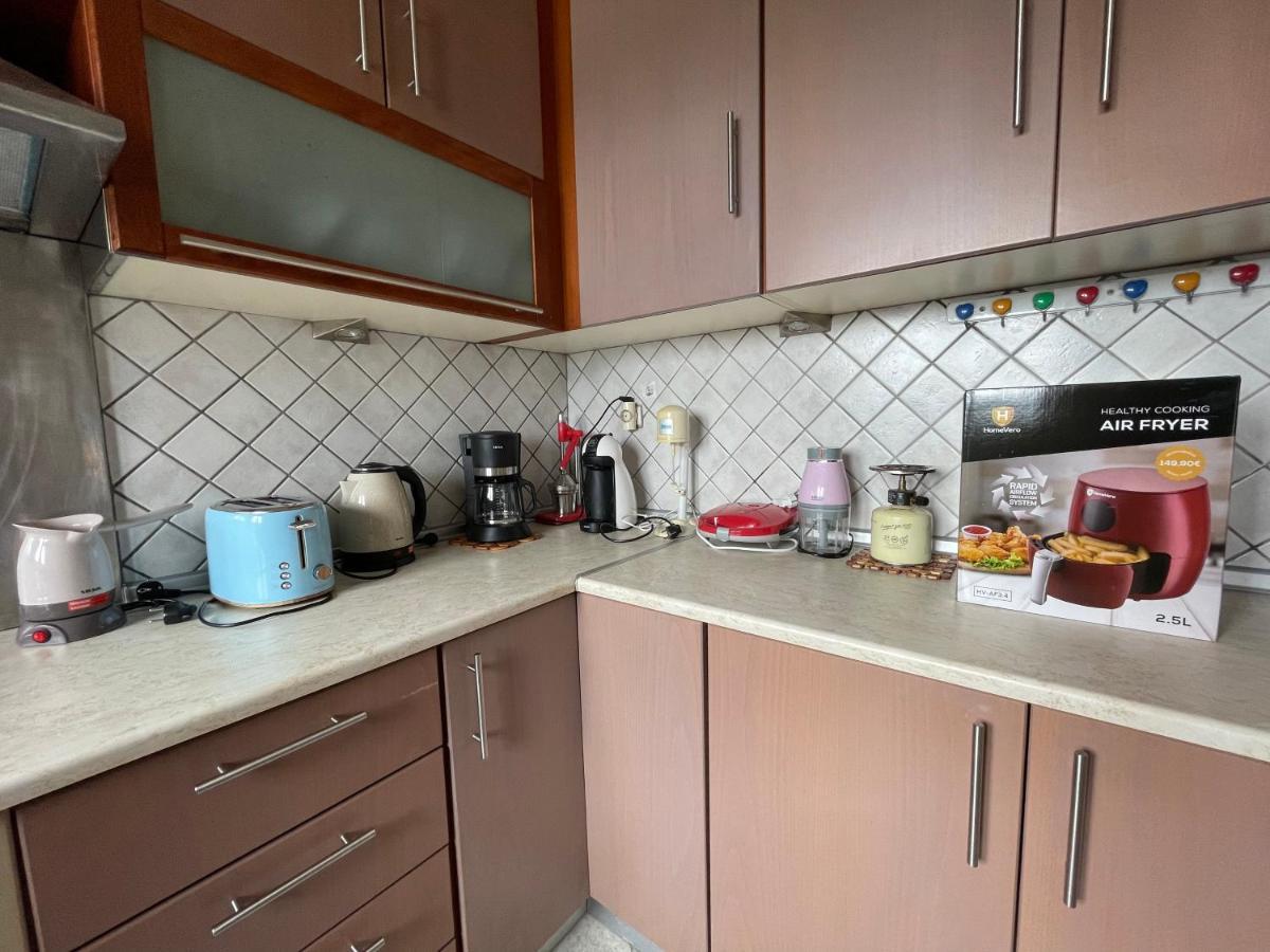 Seaside Apartment With Private Garden Néa Ankhíalos 외부 사진